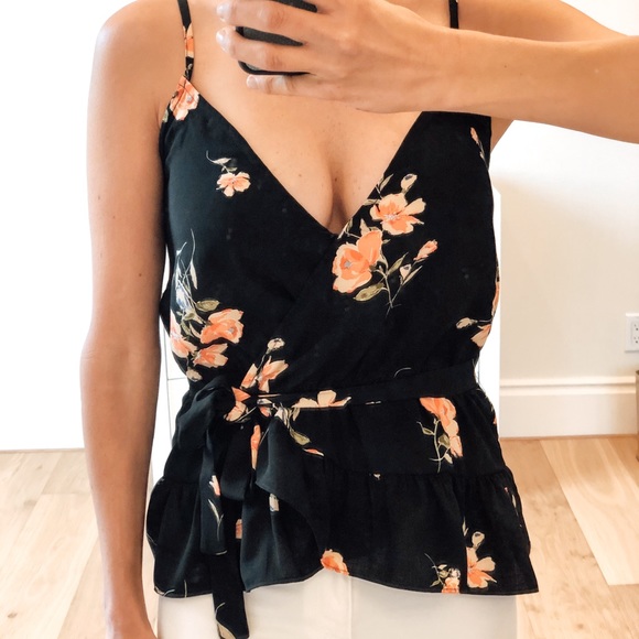 🟡 SALE! SOBE Black Floral Wrap Camisole - Picture 6 of 11